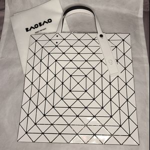 Bao Bao Issey Miyake Row Box Tote - White